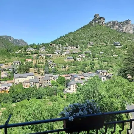 Maison Avec Magnifique Vue, Gorges Du Tarn Et Jonte Holiday home *